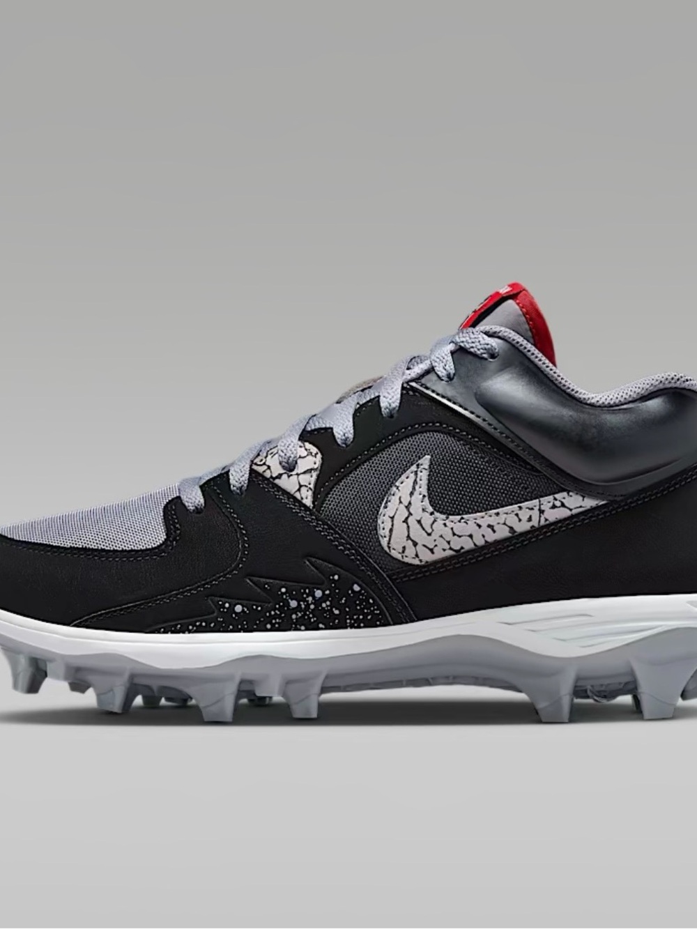 Jordan Stadium 90 Low TD
Football Cleats